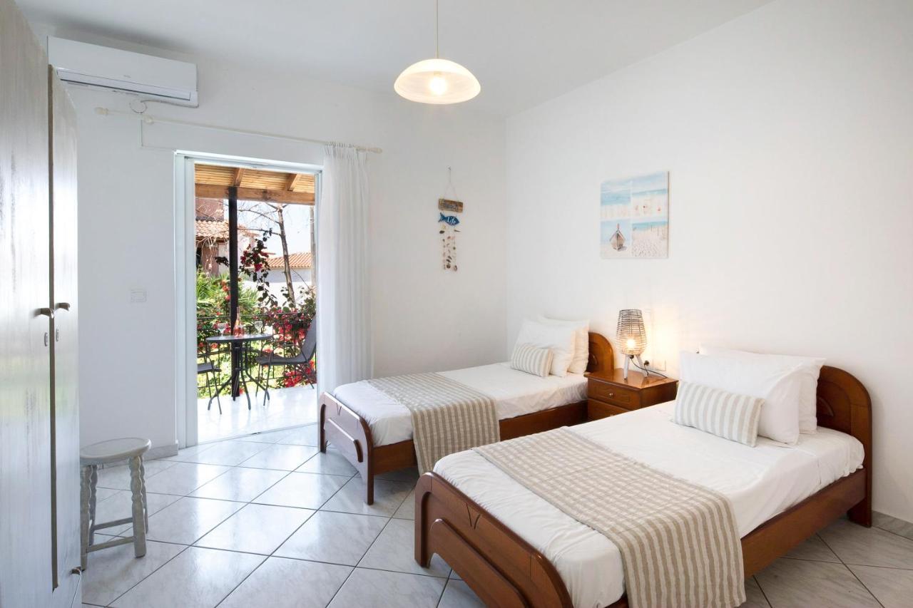 Irini Apartments And Studios Ájos Górdios Eksteriør bilde