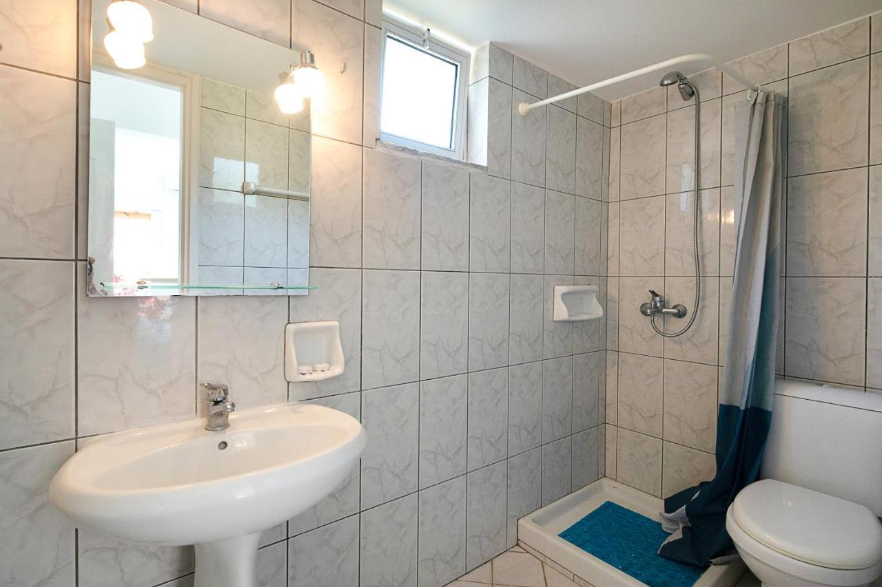 Irini Apartments And Studios Ájos Górdios Eksteriør bilde
